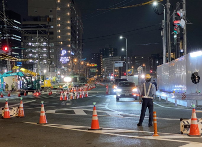 夜間工事警備